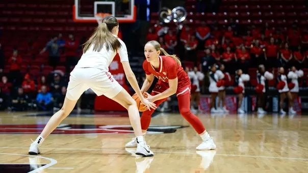 RedHawks Pound Cardinals, 72-52