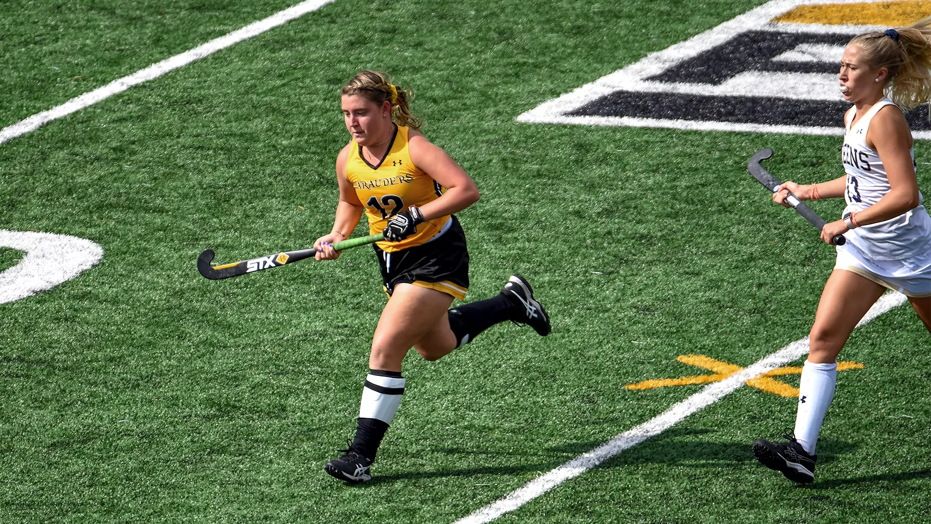 Field Hockey vs. Queens