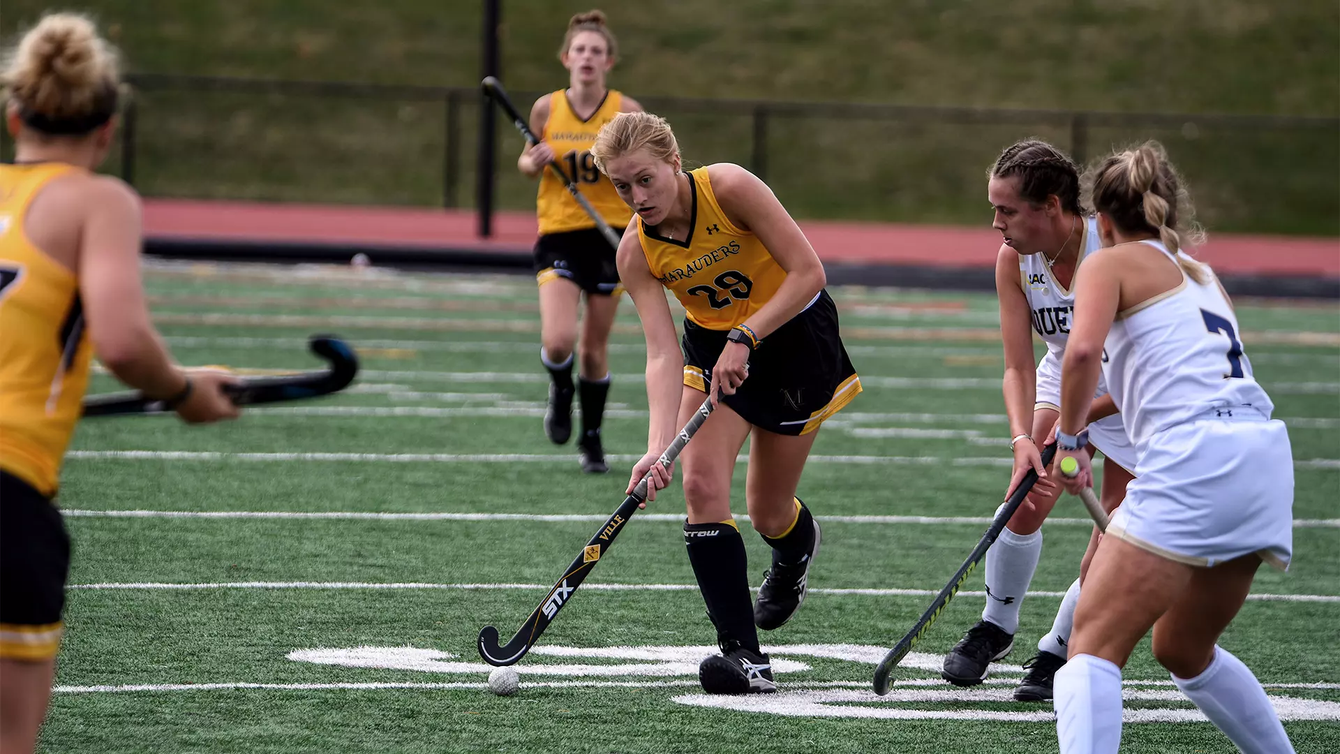 Field Hockey vs. Queens