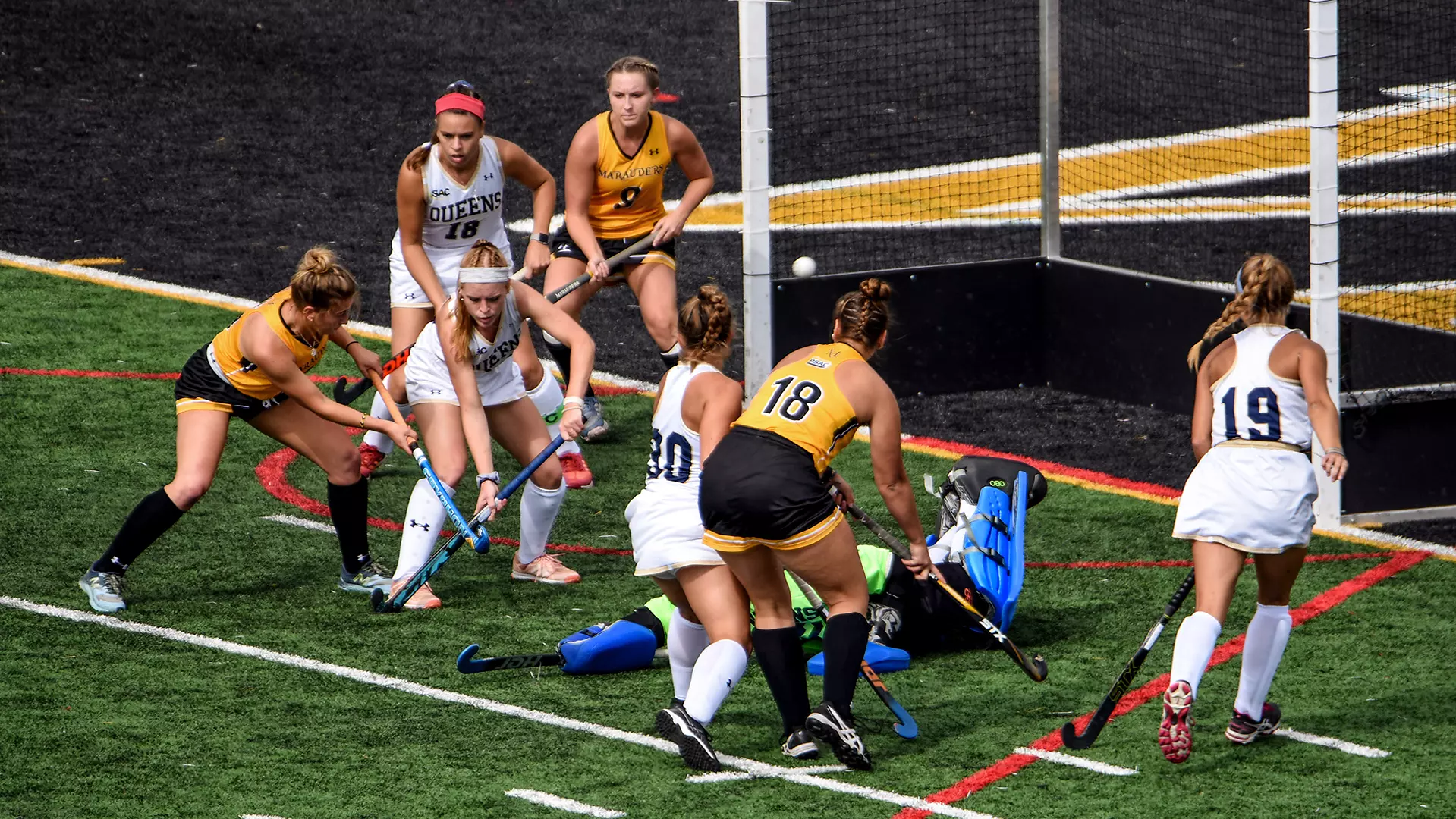 Field Hockey vs. Queens