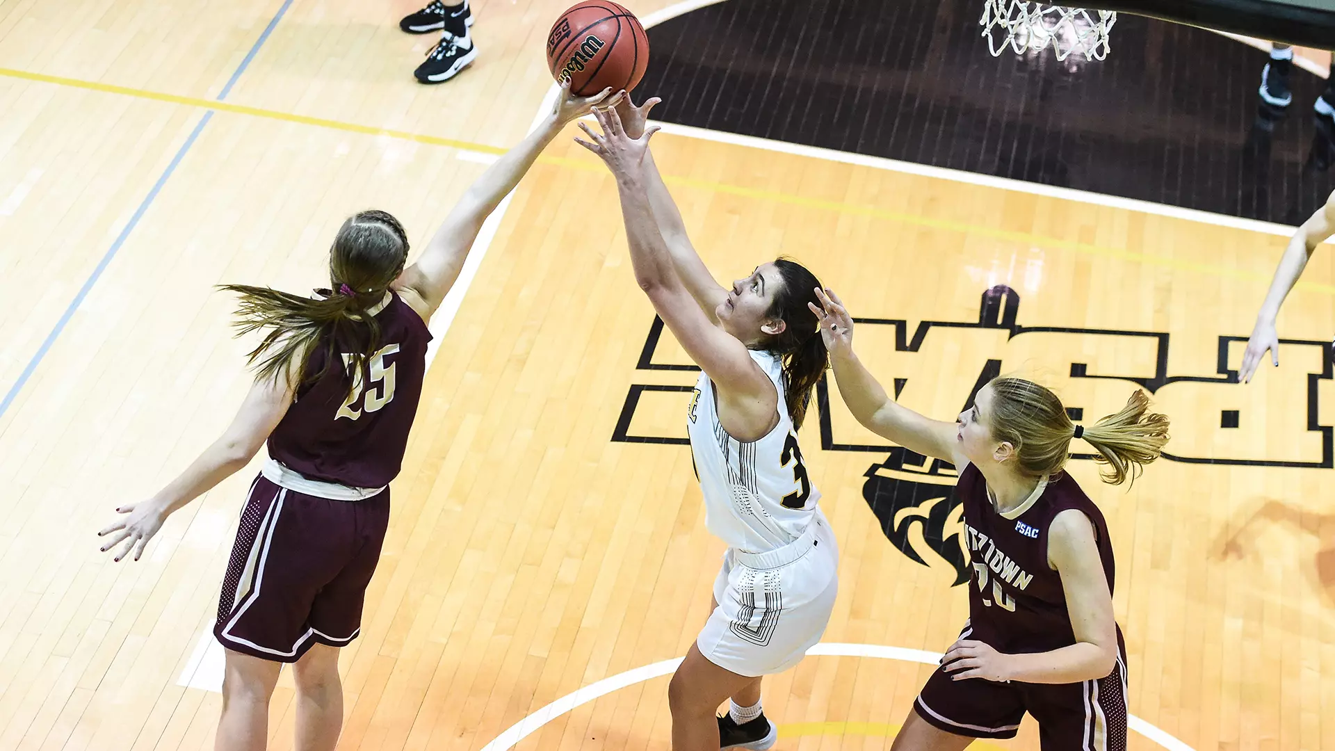Millersville University vs. Kutztown PSAC basketball action in Pucillo Gymnasium in Millersville, PA on Wednesday, January 8, 2020. Mark Palczewski/Millersville Athletics Photo.
