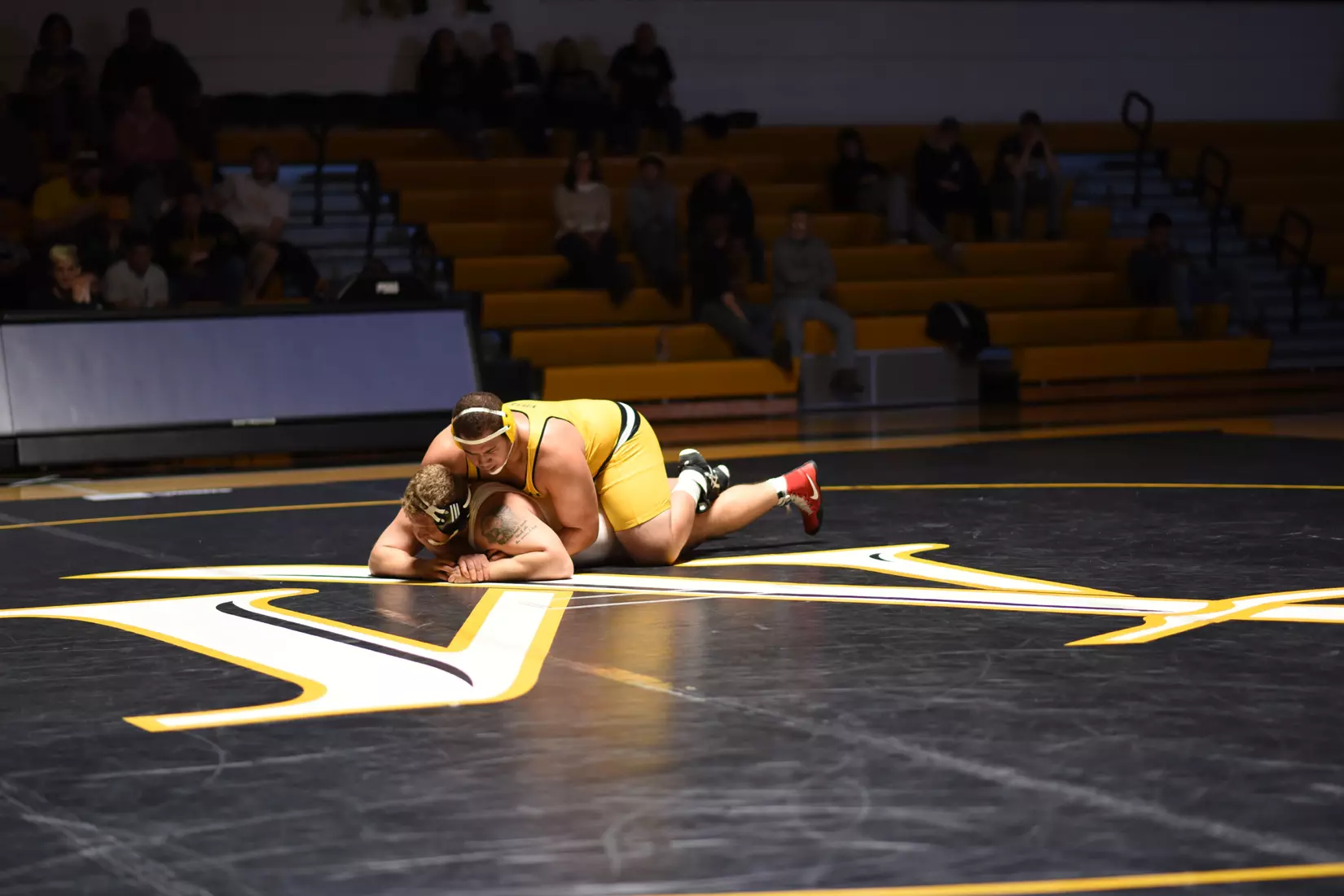 wrestling vs seton hill