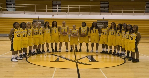 Women's Basketball Team Photo