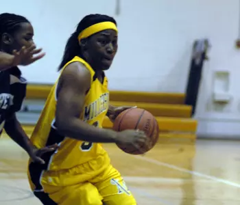 Lady Marauders Tangle With USP Monday Night Image
