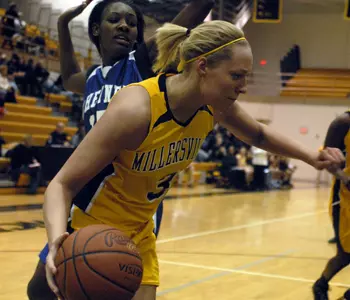 Florida Southern Too Strong for Marauders Image