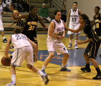 MU Defense at Holy Family 12/21/09