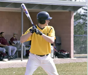 Marauders Drop Doubleheader to ESU Image