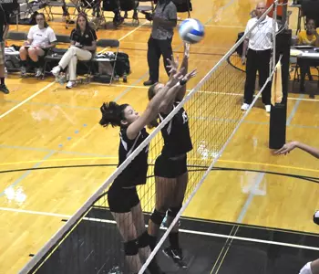 Alyssa Ott and Allison Huss