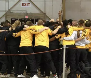 Track Huddle