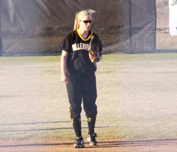 Deanna Schneiderreit vs. Bloom 3/6/10