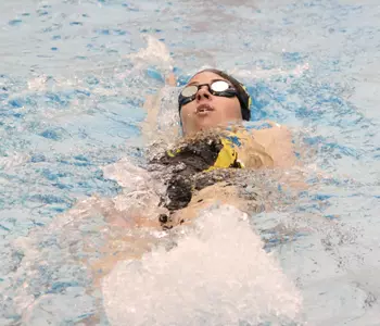 Women's Swimming Zooms past Bridgewater Image