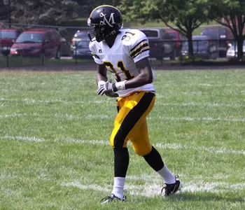 Marauders Take Advantage of Lock Haven's Hiccups for 21-20 Win Image