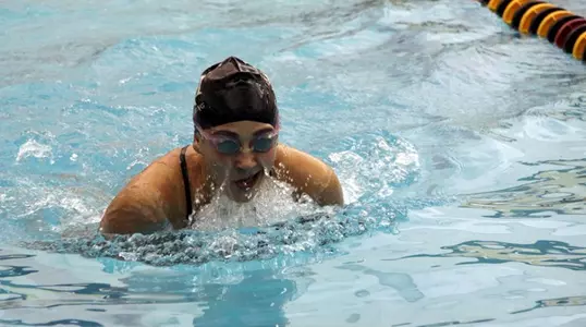 womens swimming