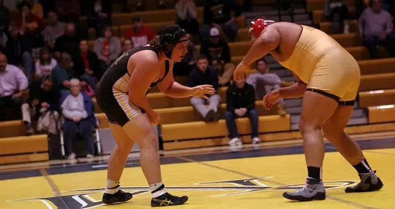 Marauders Split First Duals of the Season Image