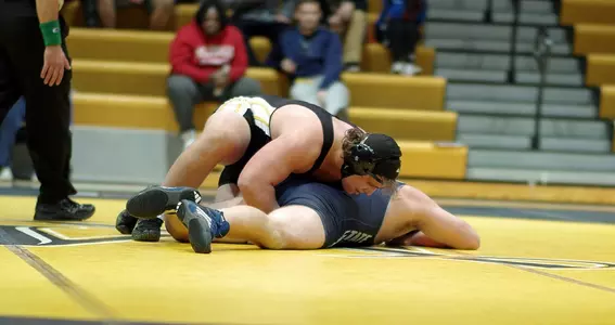 Wuestner Fares Well in "Shorty" Hitchcock Classic Image