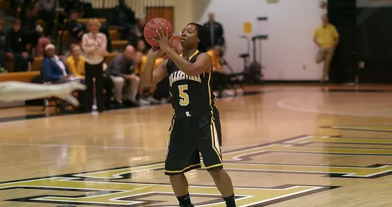 Women's basketball downed by Eckerd Image