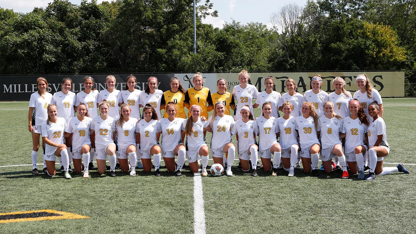 2019 Women's Soccer team photo