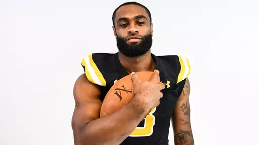 KJ Cartwright Action 2