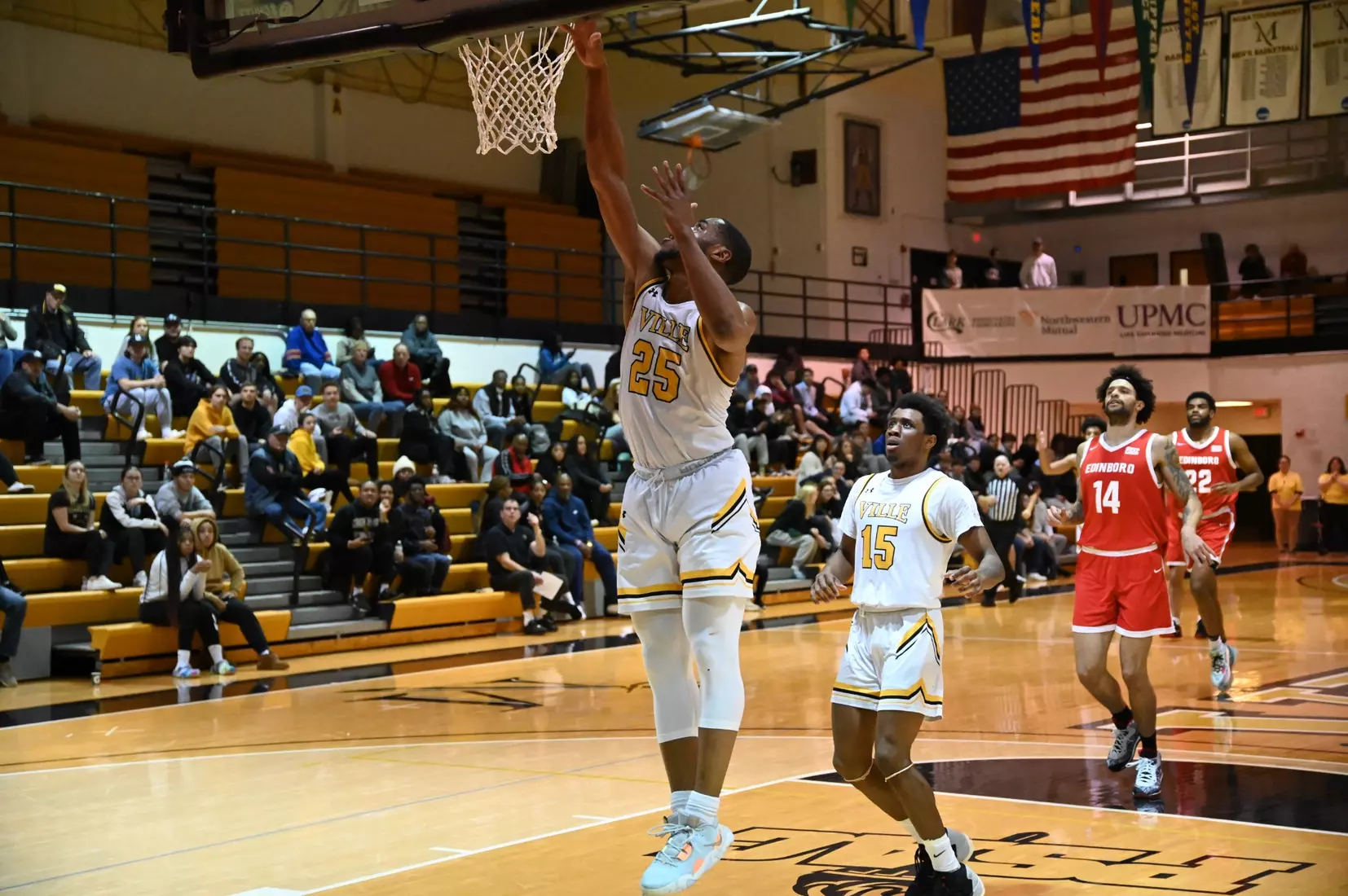 Men's Basketball vs Edinboro