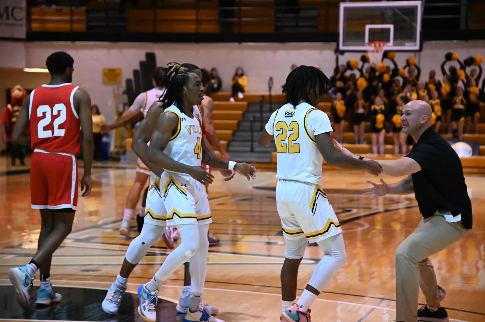 Men's Basketball vs Edinboro