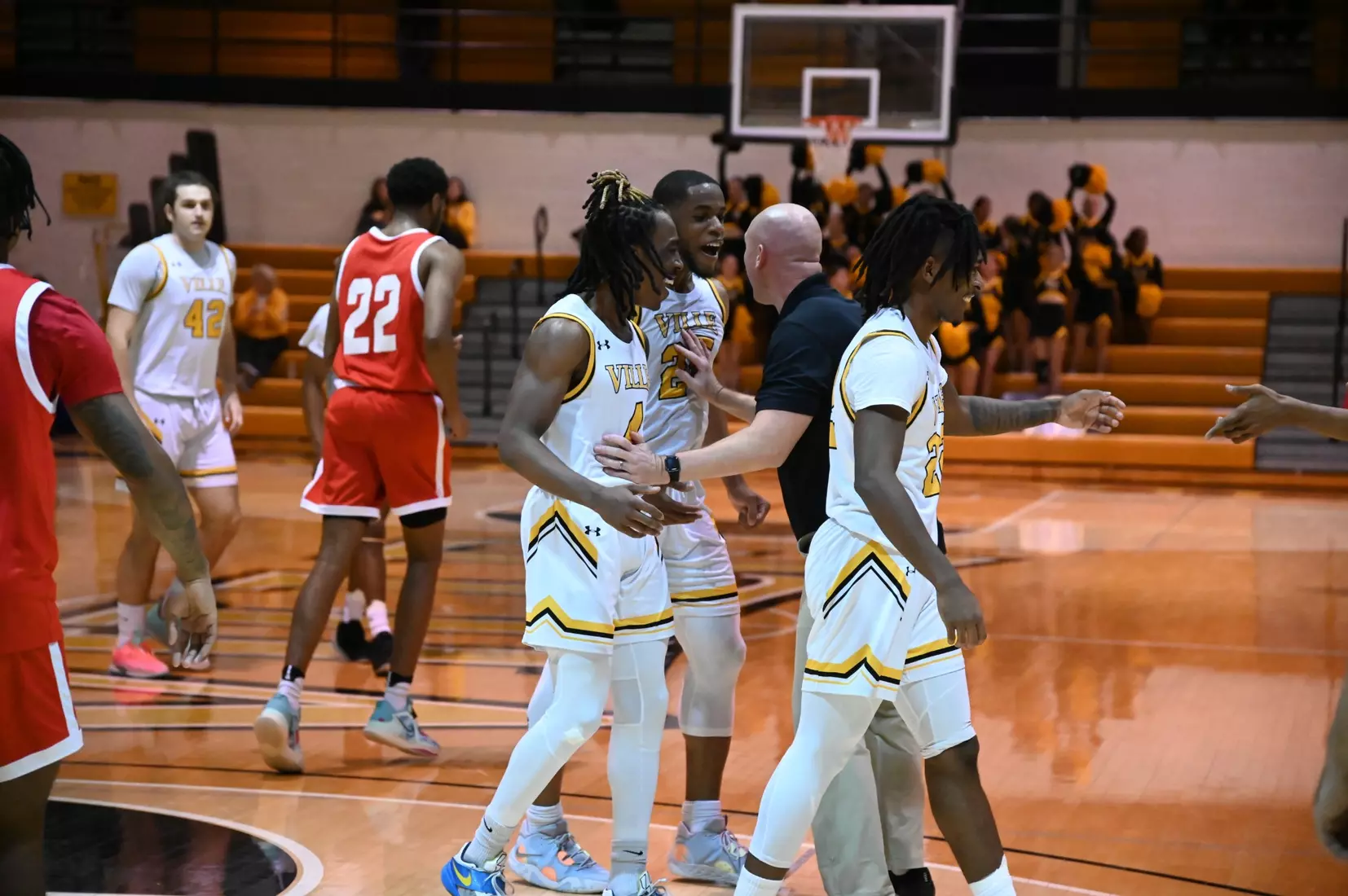 Men's Basketball vs Edinboro