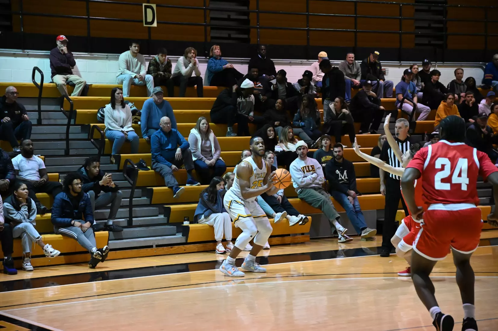 Men's Basketball vs Edinboro