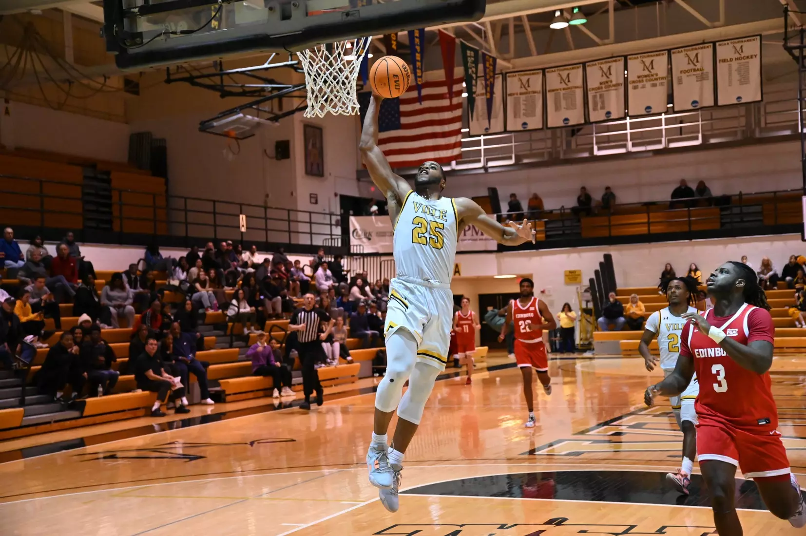 Men's Basketball vs Edinboro