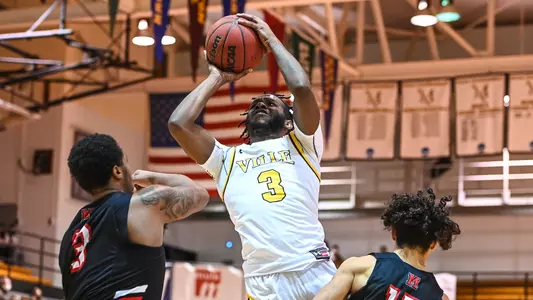 Millersville vs. Mansfield men's basketball at Pucillo Gym in Millersville, PA on Saturday, January 22, 2022. Mark Palczewski/Millersville Athletics Photo.