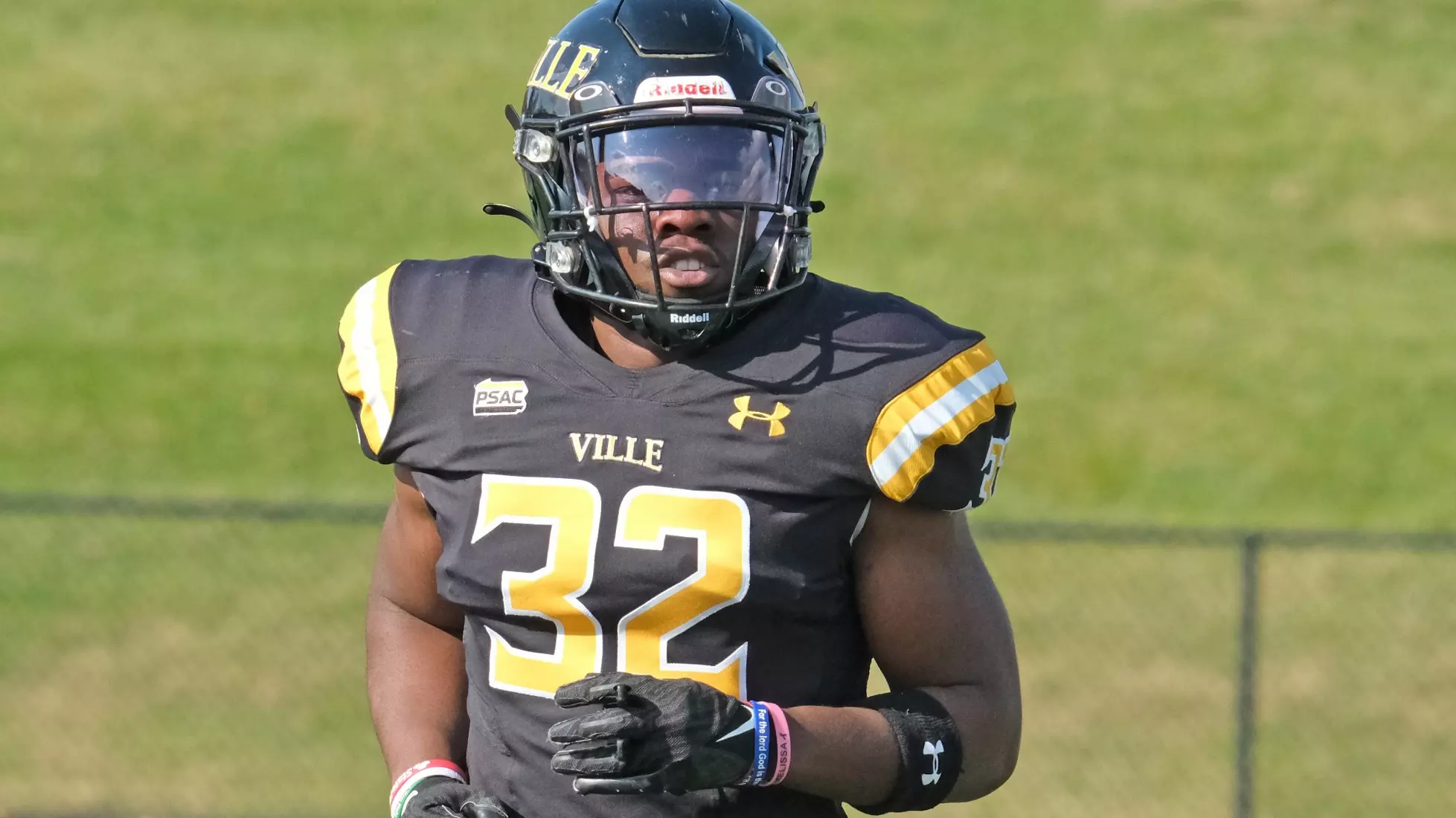 Football vs. Seton Hill
