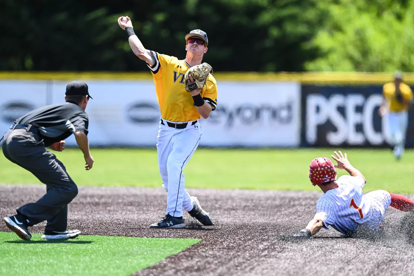 Millersville vs. Seton Hill game 2 of the NCAA DII Atlantic Super Regional action at Cooper Park in Millersville on Saturday, May 27, 2023. Mark Palczewski/Millersville Athletics.