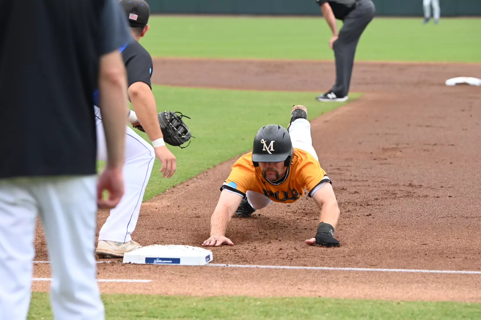 World Series vs. Cal St. San Bernardino (Game 3)