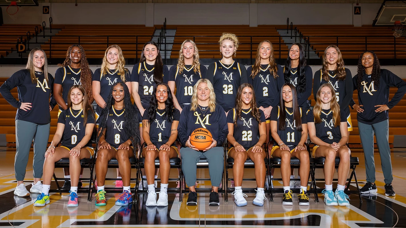 Fixed WBB Team Photo