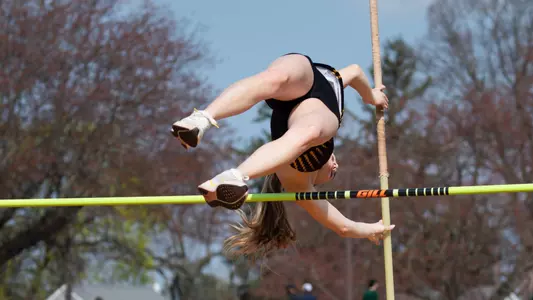 pole vault