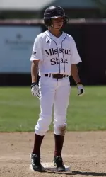 Pinch runner Ciara Flau reached third base in the third inning.