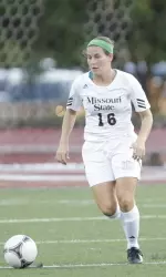 Nia Williams was named MVC Defensive Player of the Week for the second time in her career