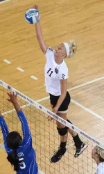 Andrea Beaty hit .476 with 12 kills