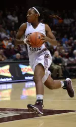 Tyonna Snow had 17 points and 6 steals