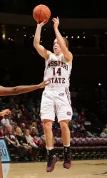 Karly Buer matched a career high with 8 rebounds