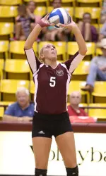 Senior Carly Thomas