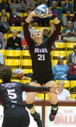 Kinsey Batten directed the Bears to a .328 hitting percentage