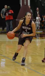 Kenzie Williams had 15 points and 3 assists
