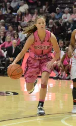 Danielle Gitzen hit the game-winning free throws with 19.2 seconds left