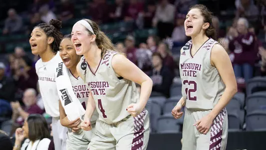 2018-19 women's basketball team