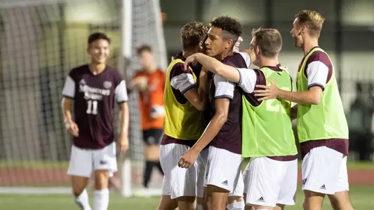 Huddle vs. UCA