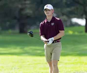 Mens golf team and staged action on September 6, 2022. Kevin White/Missouri State University