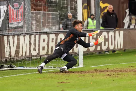Jonathan Kliewer save MVC semifinal (11/8/23)