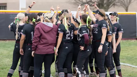 Softball vs. UIC