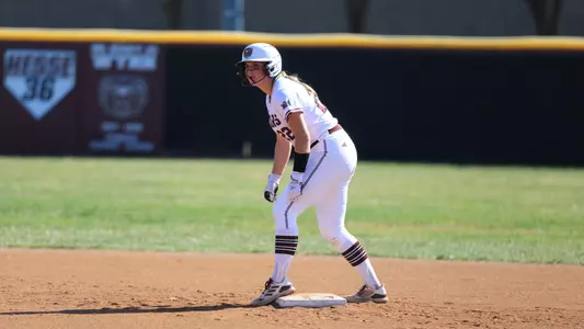 Softball vs UIC for a win on March 13, 2025. Kevin White/Missouri State University
