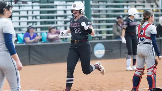Riley Baber vs. UIC