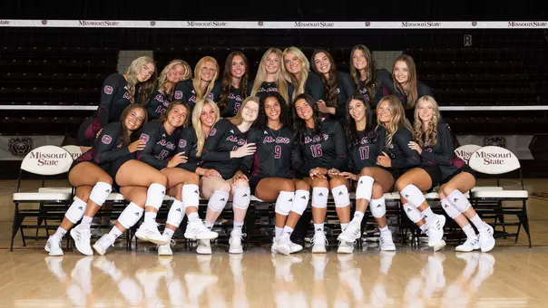 2026 volleyball team photo